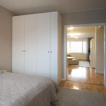 Apartament Beautiful Top-floor In